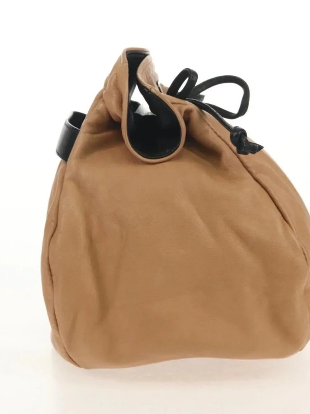 CHANEL brand	chanel color	beige